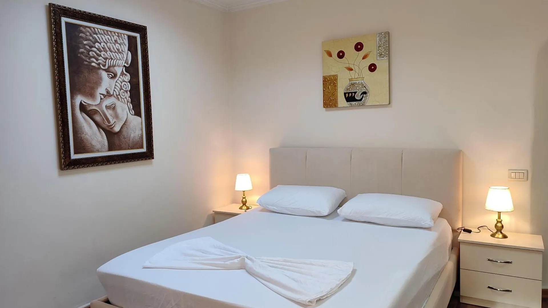Top Apartments Tirana Center Albania